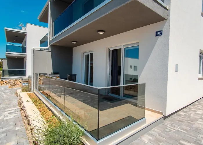 아파트 With Parking Space Simuni, Pag - 19861 콜란